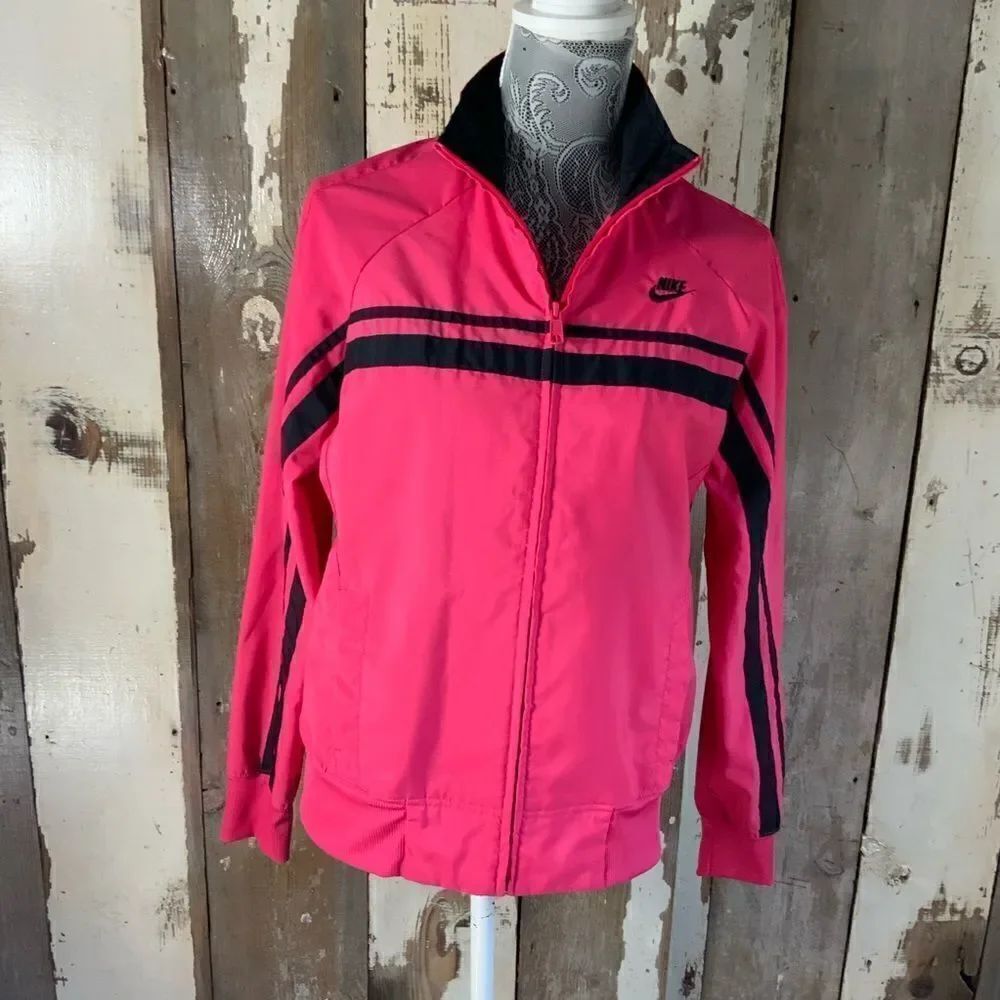 NIKE Sportswear lightweight jacket